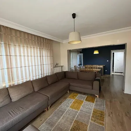 Bosphorus Waterfront Flat, Cengelkoey Appartement Istanboel