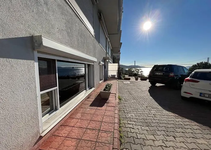 Bosphorus Waterfront Flat, Cengelkoey * 伊斯坦布尔