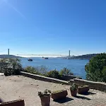 Διαμέρισμα Bosphorus Waterfront Flat, Cengelkoey *