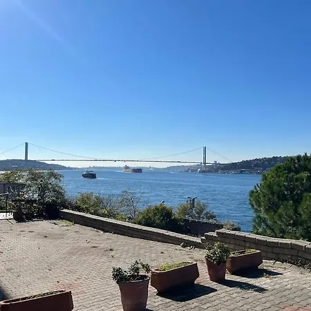 דירה Bosphorus Waterfront Flat, Cengelkoey *